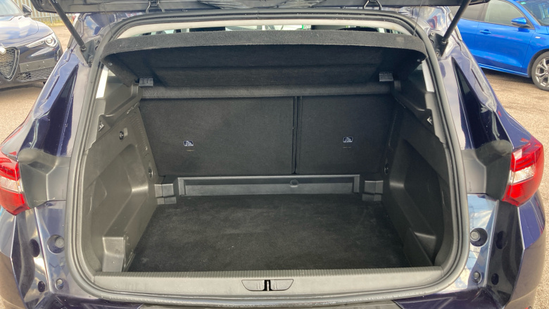 Vauxhall Grandland X 1.2 Turbo SE 5dr Petrol Hatchback